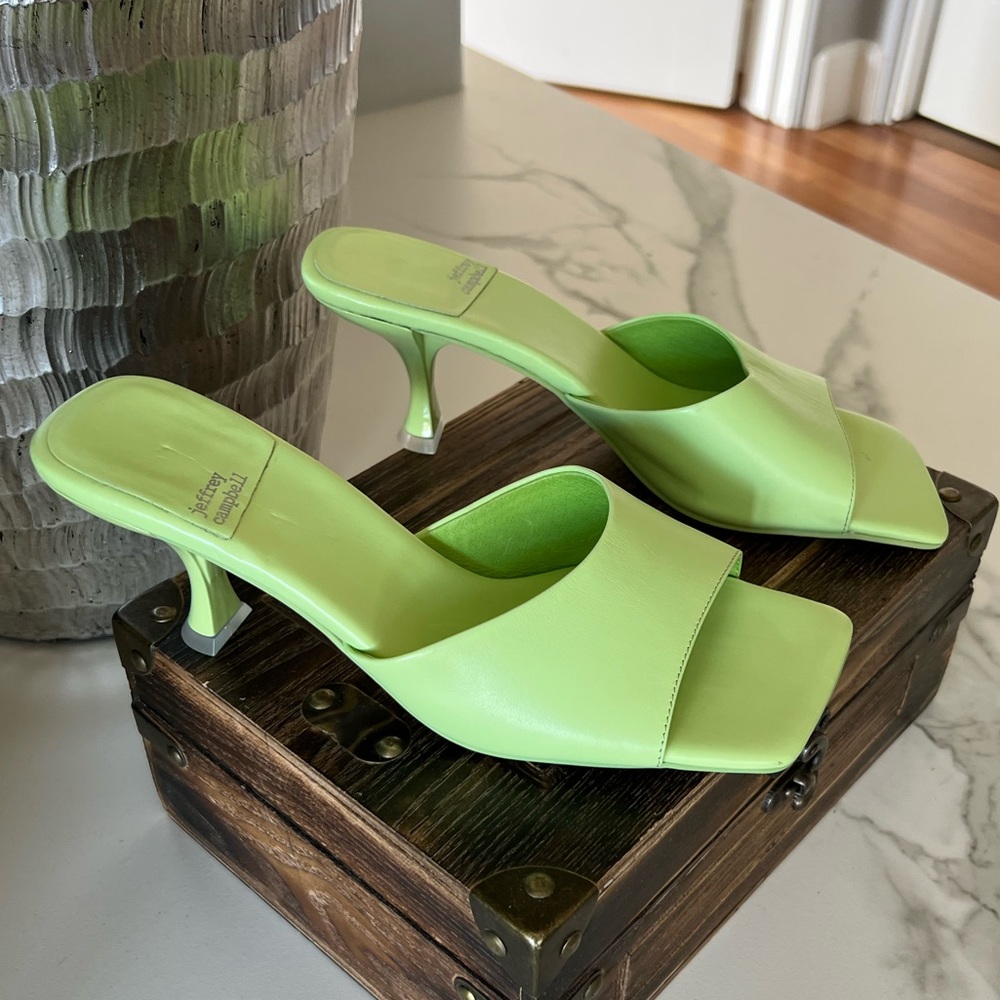 Jeffrey Campbell Mr Big Mule in Green